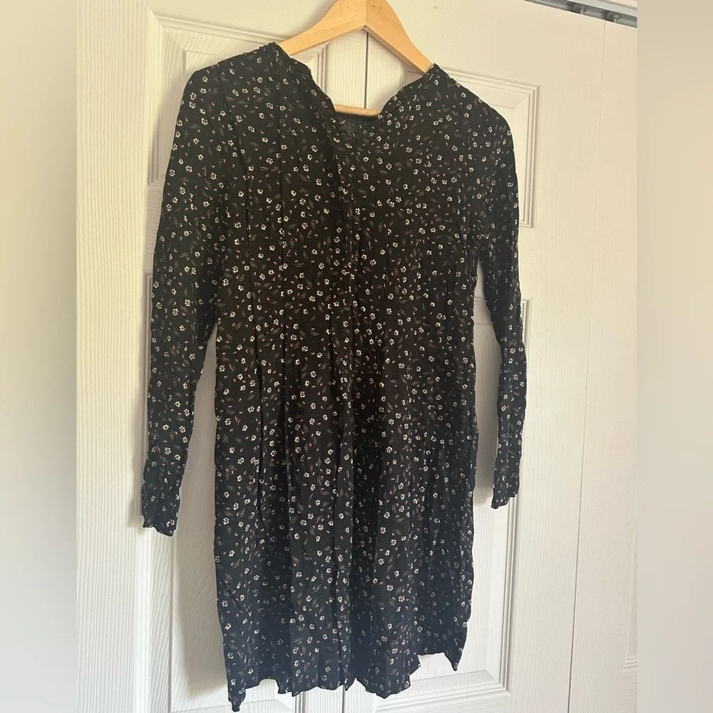 H&M bundle of Floral Black Dress and black dress like new - Picture 2 of 10